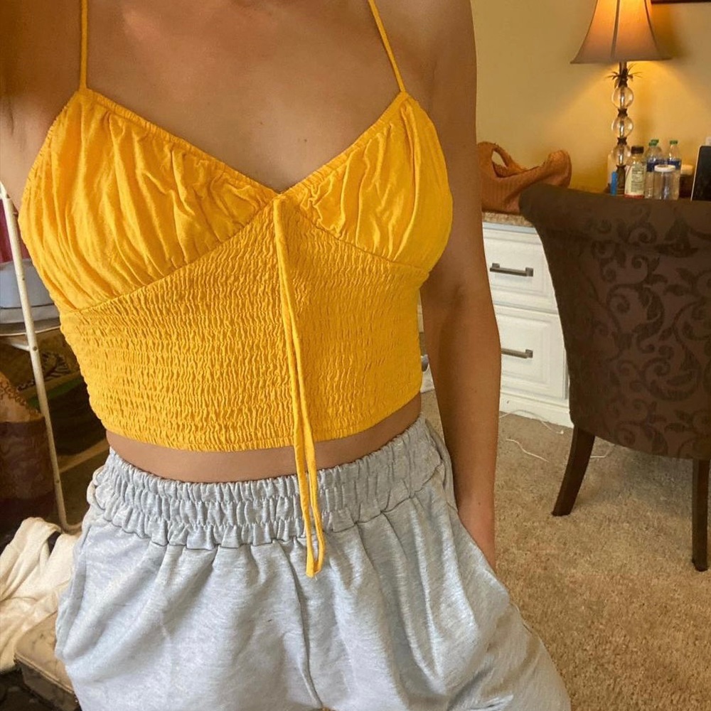 YELLOW CROP TOP/ SIZE S / NEVER WORN